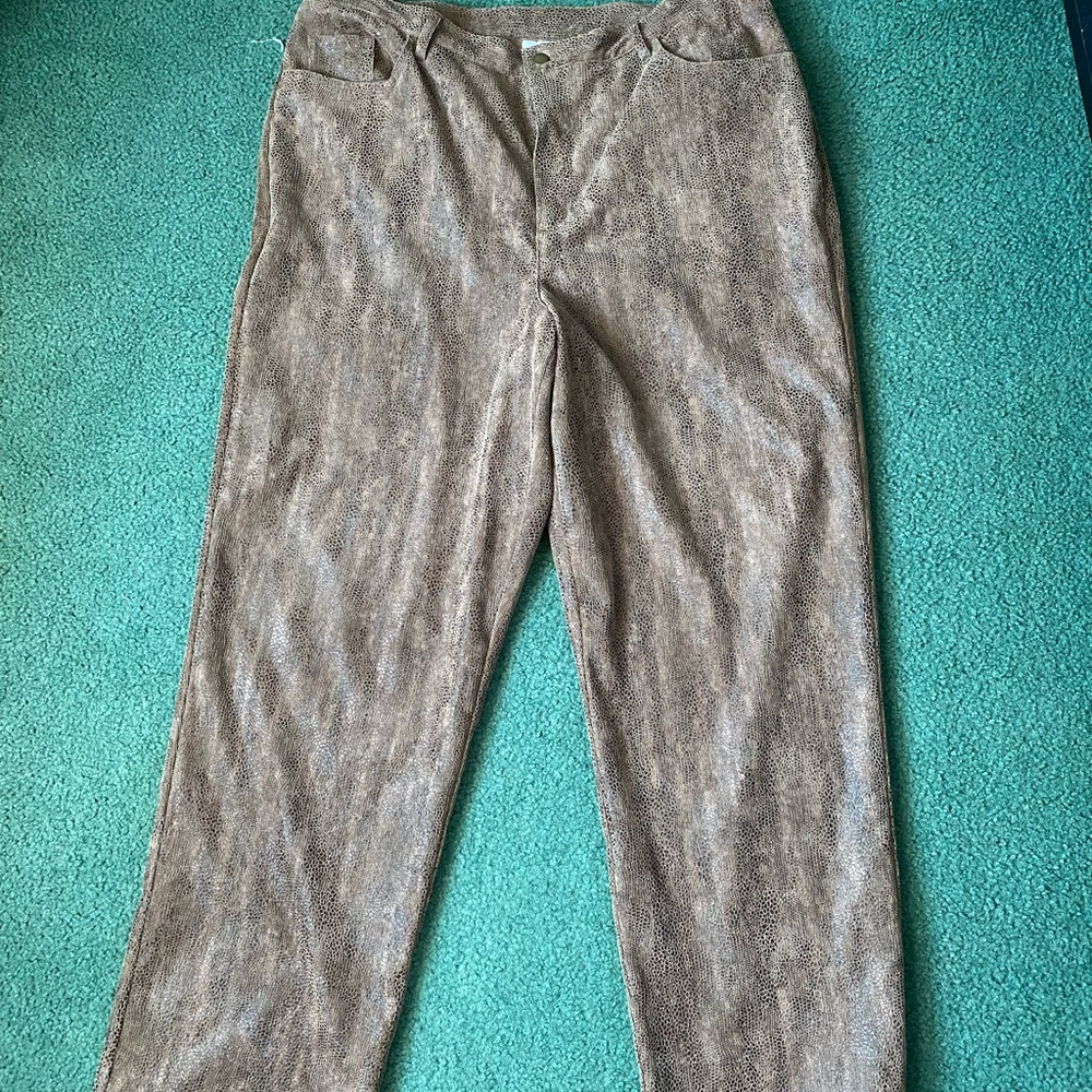 Subtle snake print slacks